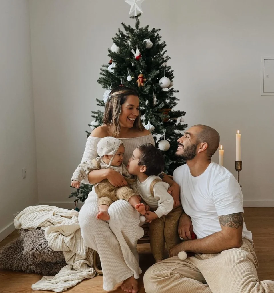 Christmas Photoshoot Ideas for Family