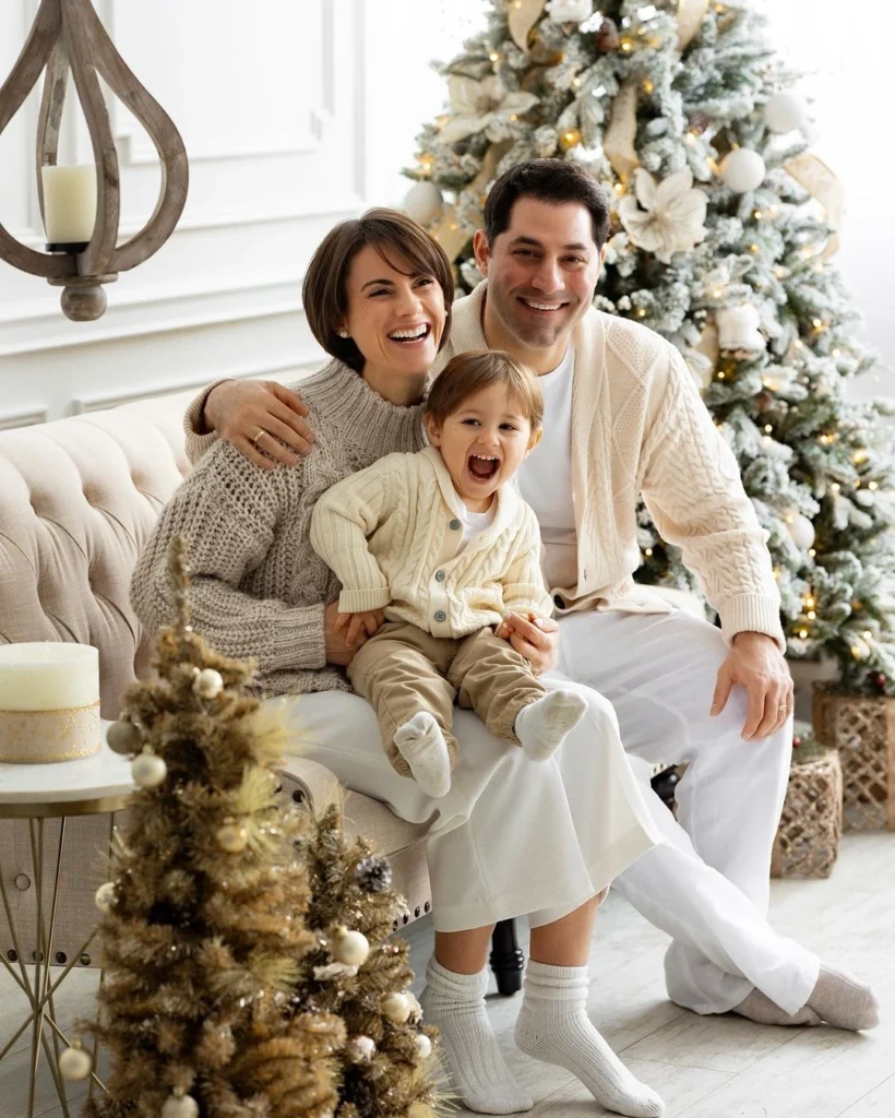 Christmas Photoshoot Ideas for Family